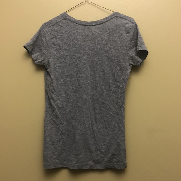 Majestic Red Sox V-Neck Gray T-shirt - Picture 4 of 5